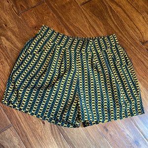Patterned shorts